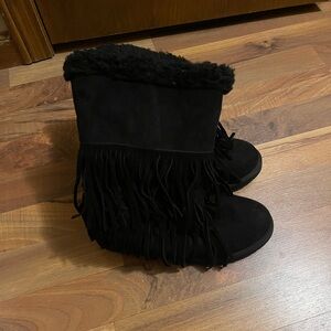 Black Fringe Women's Boots